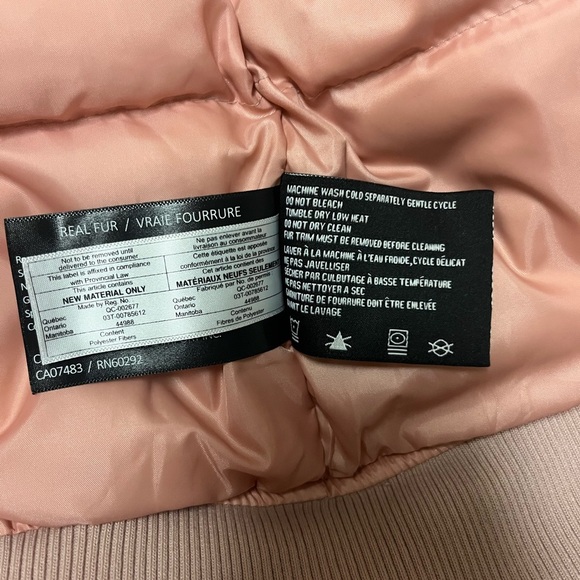 🇨🇦 Pink Women’s Jacket with Faux Fur Hood - Picture 11 of 15